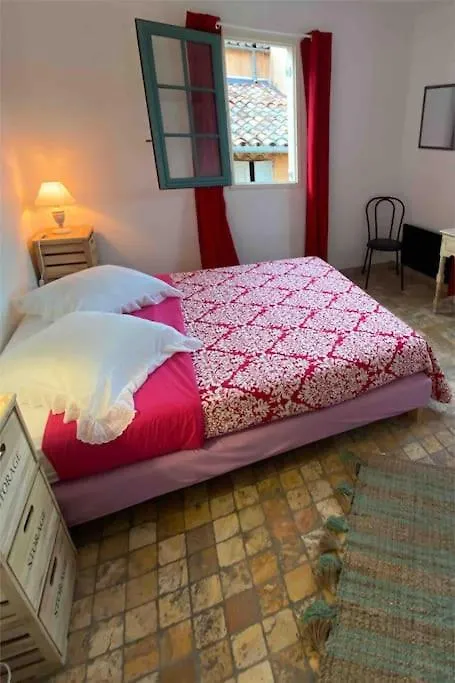 Grasse : Centre Ville Superbe Appartement 2 Chambres Apartman